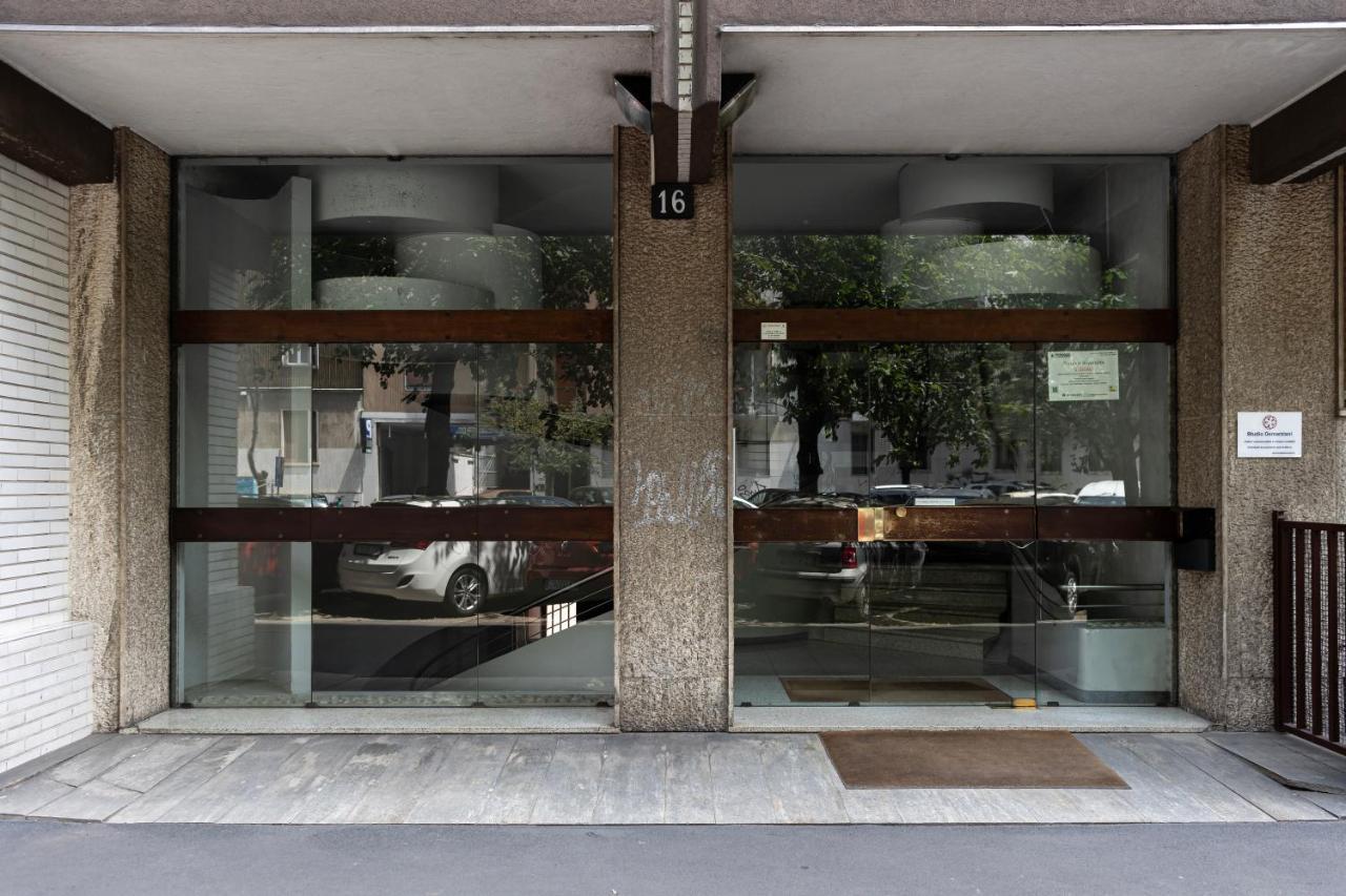 Apartamento Accogliente Loft In Zona Monumentale/Cenisio Milán Exterior foto