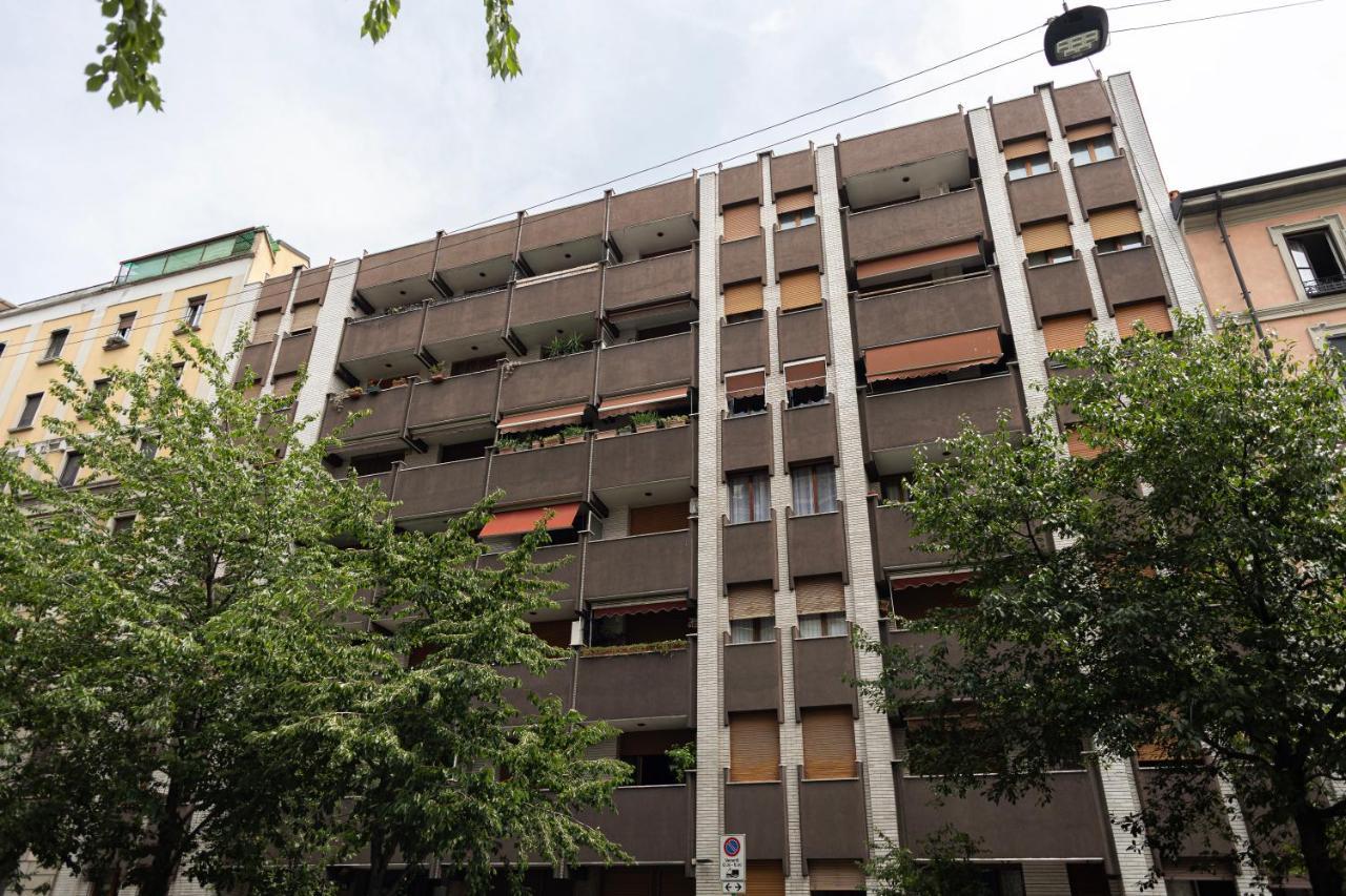 Apartamento Accogliente Loft In Zona Monumentale/Cenisio Milán Exterior foto